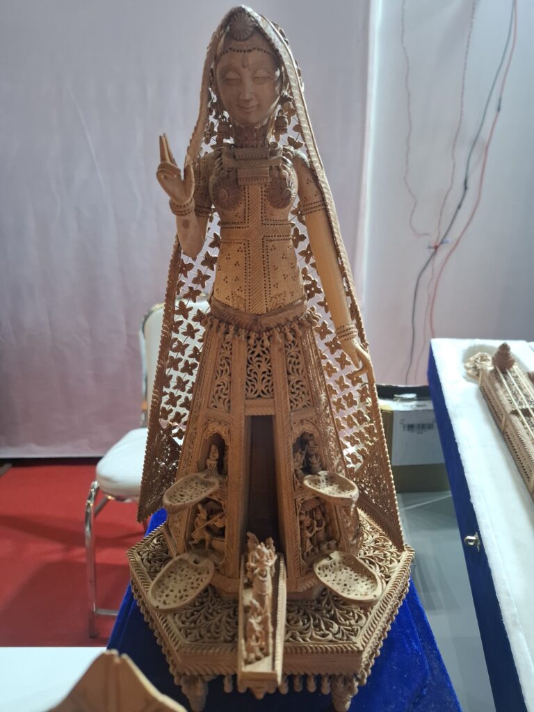 Exclusive sandalwood handicraft