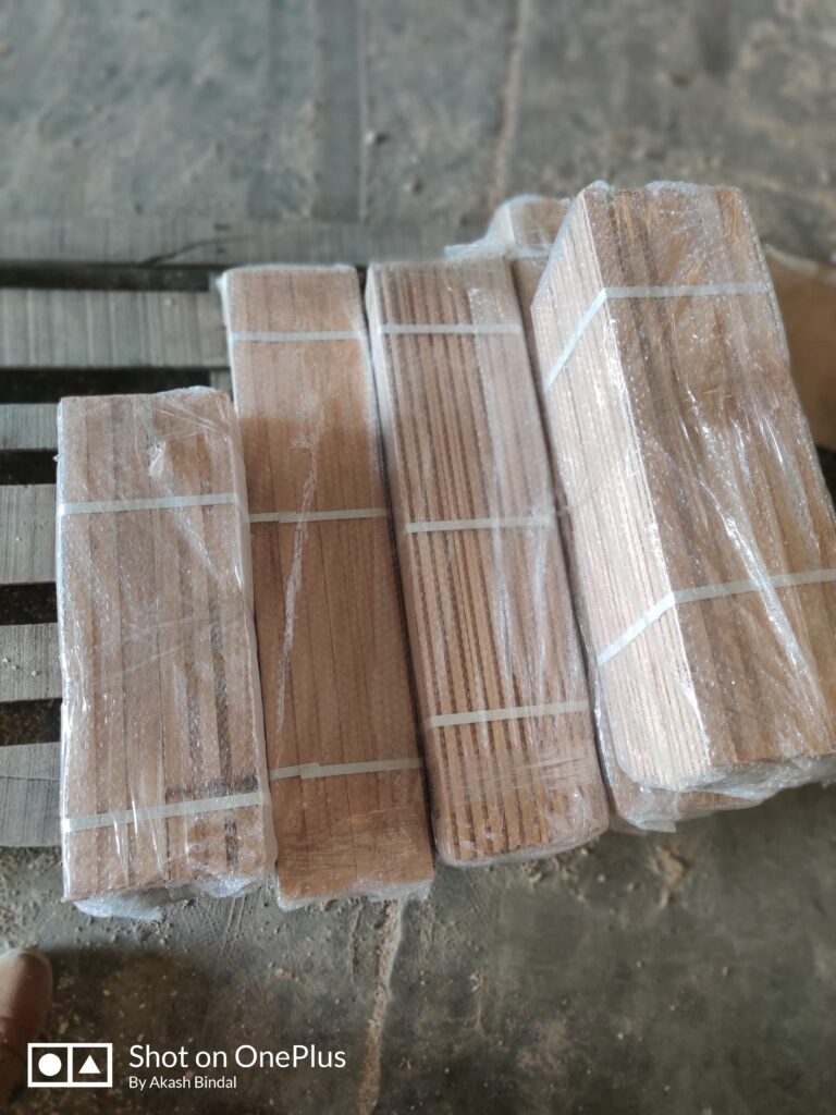 Wood flooring bundled by Reldor