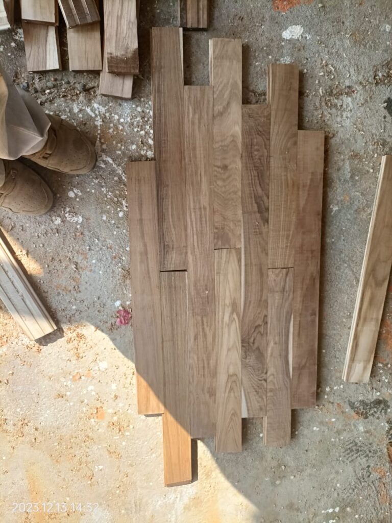 Premium Teak Flooring Reldor