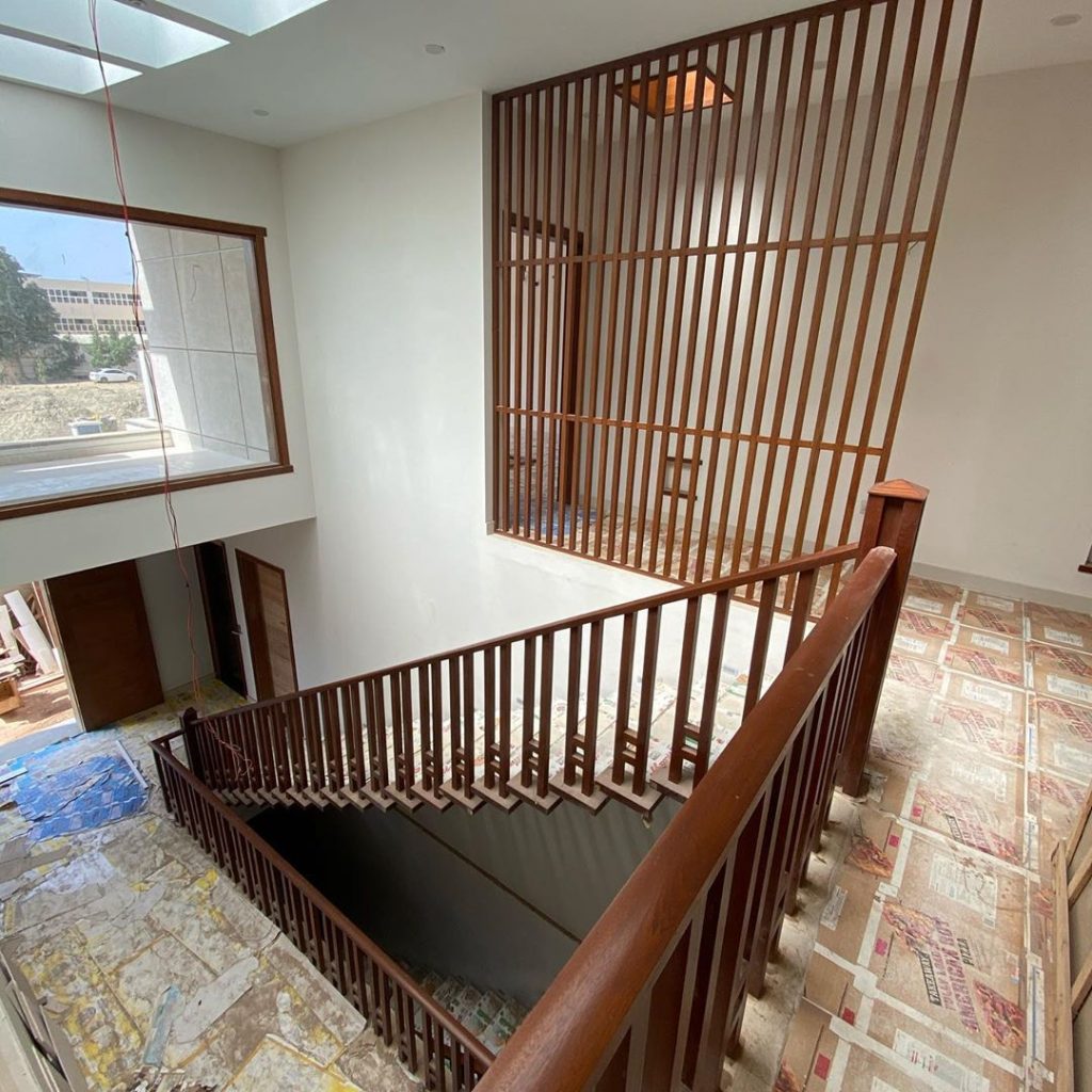 Wooden Handrails Manufactures