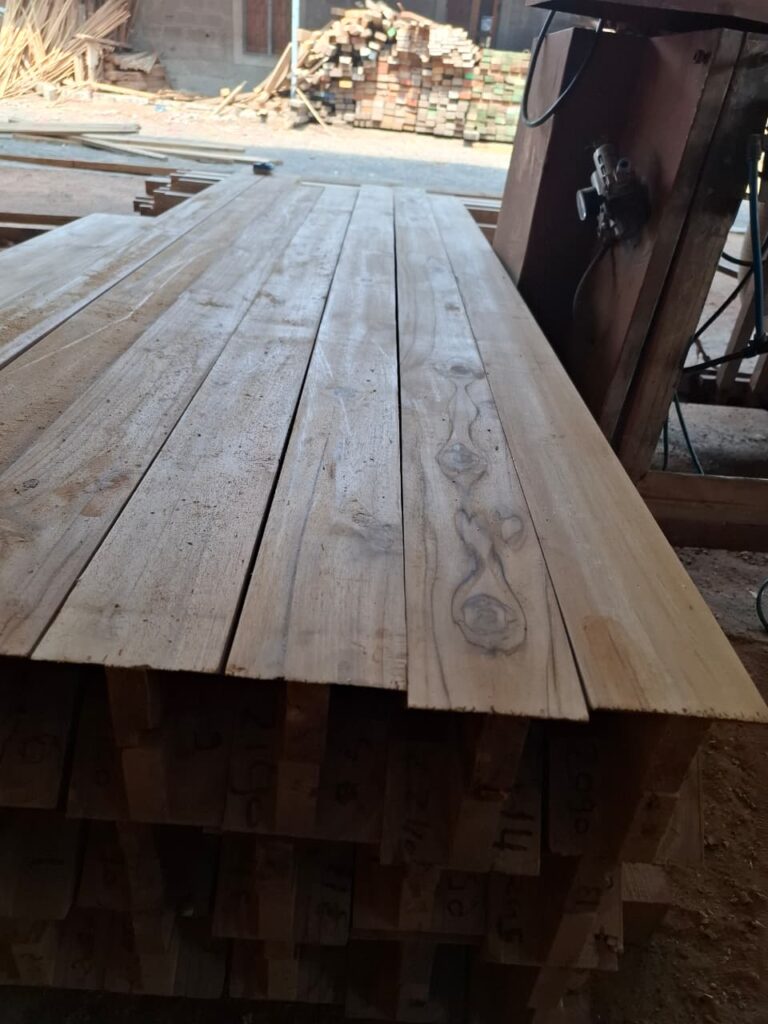 solid wood door frame process