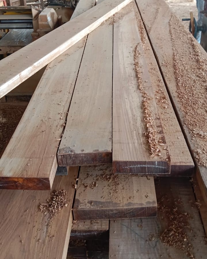 Solid teak wood